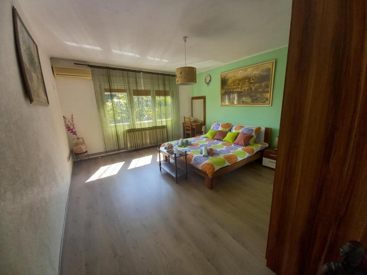 Apartments Lorinda Mošćenička Draga الغرفة الصورة
